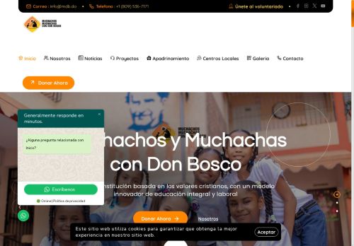 Muchachos y Muchachas con Don Bosco